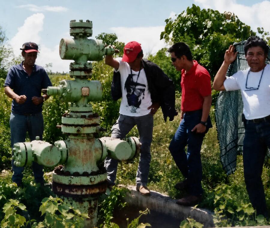 Historical field inspection around a legacy wellhead